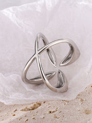 Criss Cross Four-Leaf Open Ring